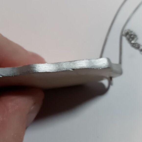 Plate necklace - Picture 3 of 5